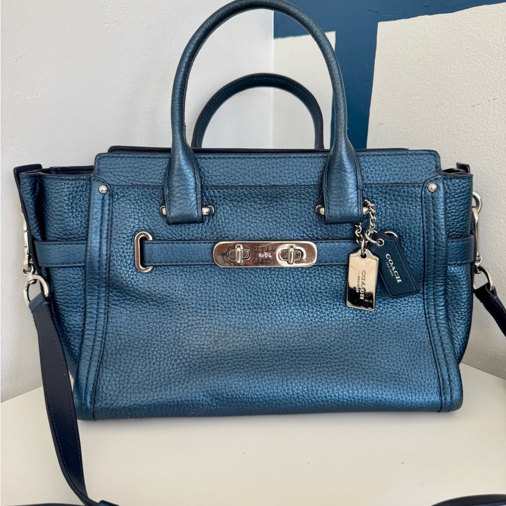 Coach Swagger Metallic Blue Pebbled Leather Bag